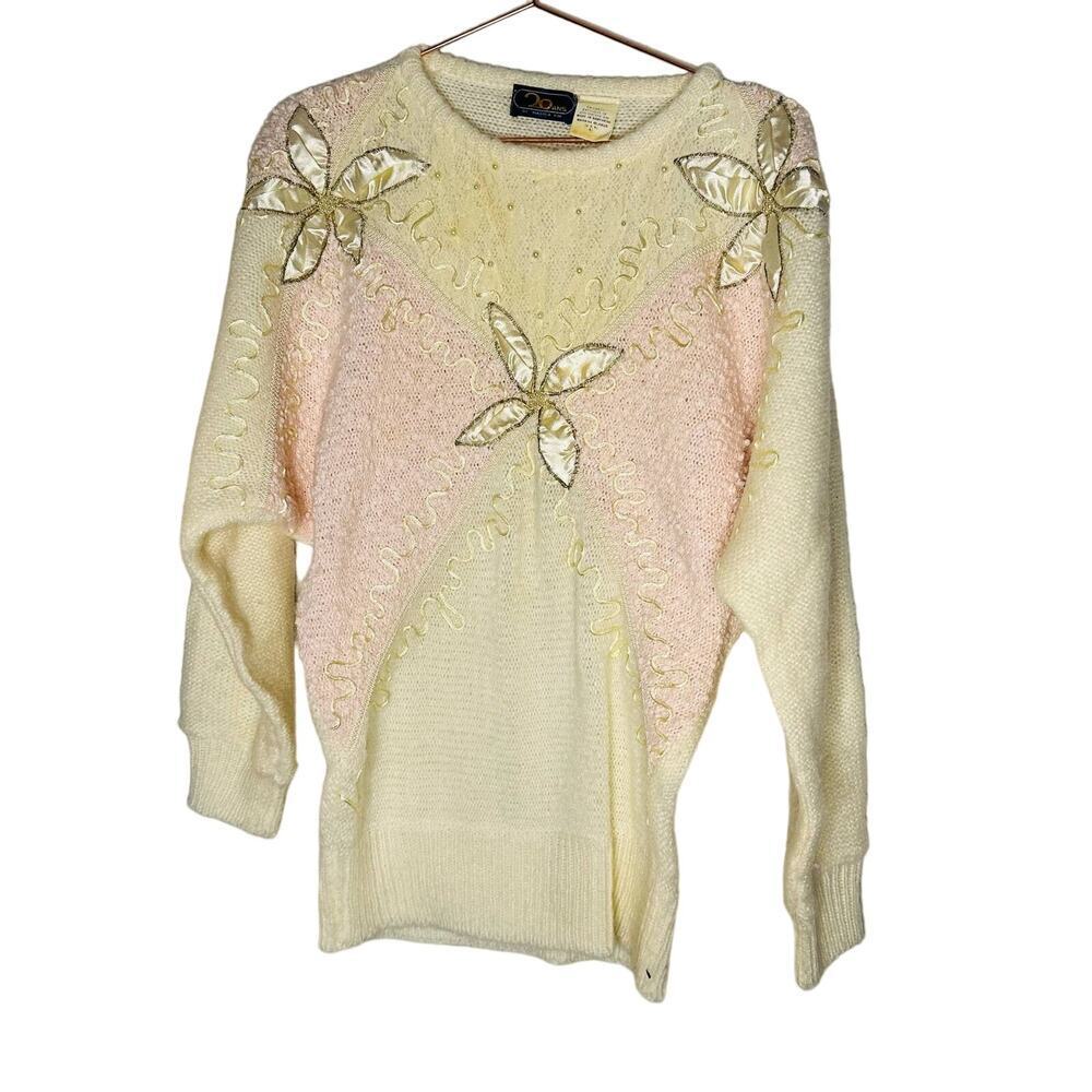 Vintage Grandma White Pink Crewneck Floral Embellished Design Sweater Size M